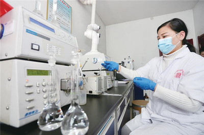 党报头条 | 科技破壁 鲁企领跑——“山东润德”氨基葡萄糖何以称雄世界？